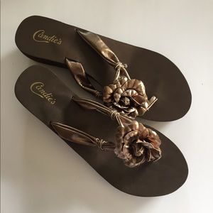 Candies brown/bronze flowers, 10 M, New $10.